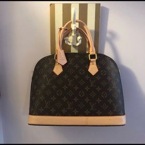 Faux Louis Vuitton Bag